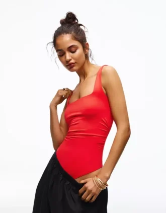 Bodysuit met bandjes en vierkante hals