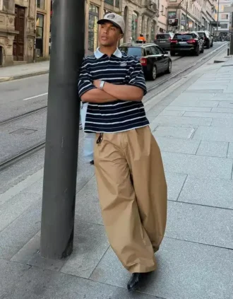 Geborduurd gestreept poloshirt met korte mouwen