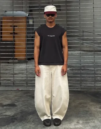 Geborduurd mouwloos T-shirt