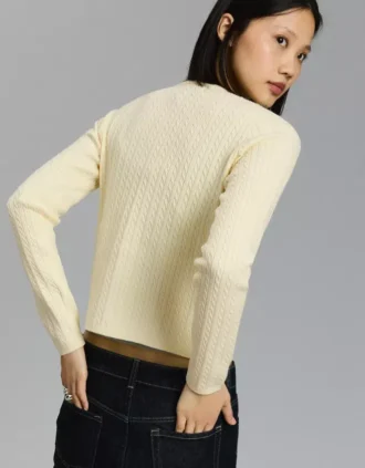 Gevlochten vest met knopen – Pullovers en vesten