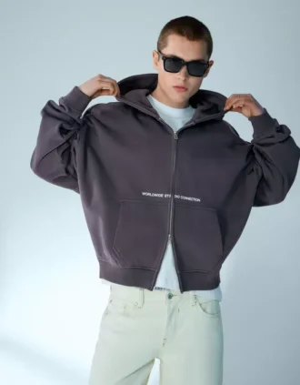 Kort, boxy fit sweatshirt met rits en print – Sweatshirts en hoodies