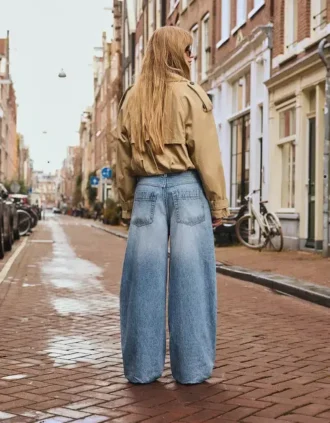 Korte trenchcoat met balloneffect – Jassen en mantels