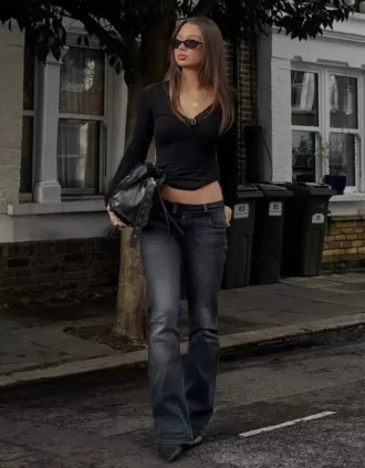 Laag uitgesneden bootcut-Jeans met flappen