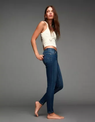 Mid-rise push-up Skinny Jeans – Broeken