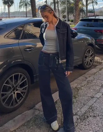 Naadloze jeans met hoge taille en Wide Leg pijpen en zakken – Broeken – Dames