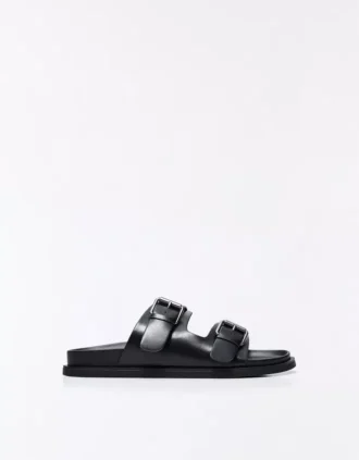 Platte sandalen met gesp – Sandalen