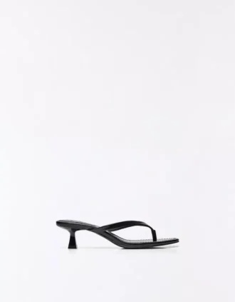 Sandalen met hakken – Sandalen met hakken