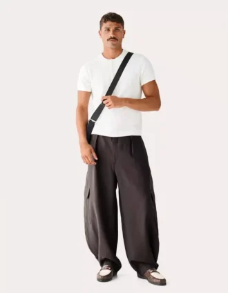 Soepelvallende cargo-broek