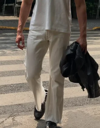 Straight jeans met uitlopende pijpen