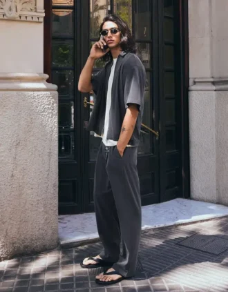 Super baggy, soepelvallende broek met coupenaden – Broeken