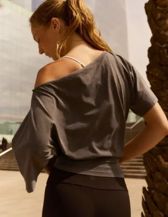T-shirt met asymmetrische print